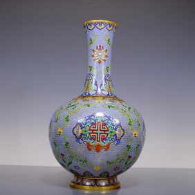 An Exquisite Gilt Bronze Cloisonne Lotus Pattern Bats and Peach Pattern Vase