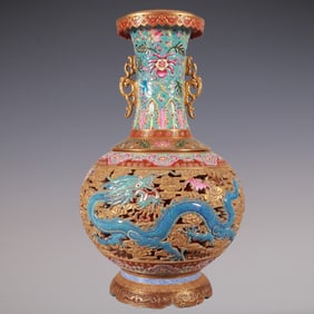 An Exquisite Enamel Lotus Pattern Dragon Pattern Double-Ears Vase