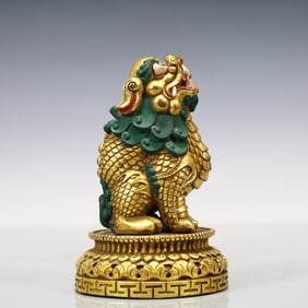 A Exquisite Gilt Bronze Auspicious Beast Seal