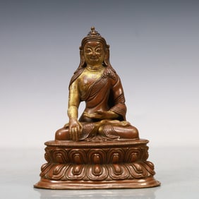A Exquisite Coppery Statue of Sakyamuni