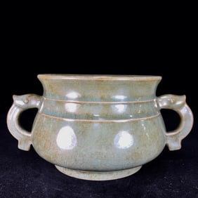 An Exquisite Ru yao Double-Ears Censer