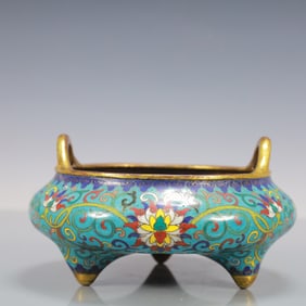 A Exquisite Cloisonne Lotus Pattern Double-Ears and Tripod Censer