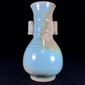 An Exquisite Long quan yao Double-Ears Vase