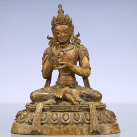 An Exquisite Gilt Bronze Statue of Amitayus