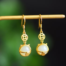 A Pair of Exquisite Gilt Silver Inlaid White Jade Earrings