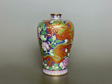 Blue Ground Iron-Red Painted Gold Flower Dragon Pattern Vase