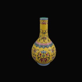 Yellow Ground Fine incised Carving Peach Pattern Vase