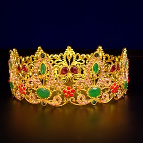 A Rare Gilt Bronze Inlaid Gems Crown