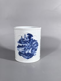 A Exquisite Blue and White Carved Eight Treasures Figures Pattern Brush Pot