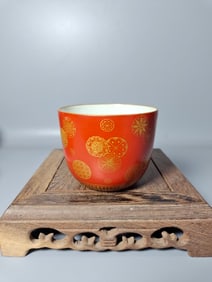 Ruby Red-Glazed Outline in Gold Flower Pattern Cup