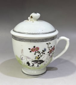 Famille-Rose Rabbit Pattern Cup