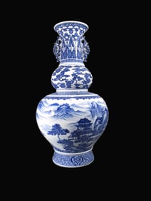 A Exquisite Blue and White Cloud Bat Landscape Pattern Double-Ears Gourd-Shaped Vase