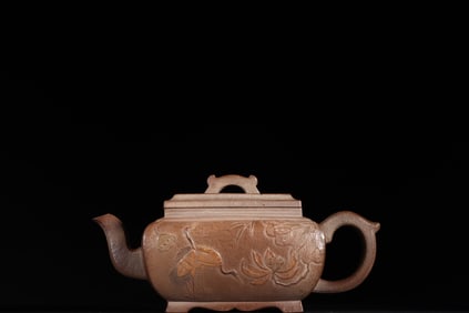 A Rare Clay Painting Lotus Crane Pattern Square - shaped Zisha teapot,with poem