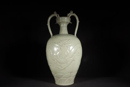 A Exquisite Yue yao Secret Color Celadon Carved Seawater Cloud Dragon Pattern Double-Dragon-Ears
