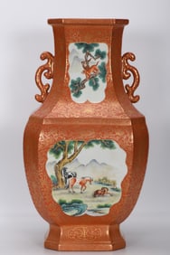 Famille-Rose Iron-Red Painted Gold Auspicious Beast Pattern Square Vase