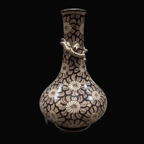 A Exquisite Painted Color Flower Pattern Coiled Dragon Vase