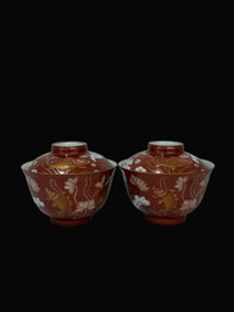 A pair of Iron-Red Painted Gold Fish and Lotus Pattern Bowl With a lid