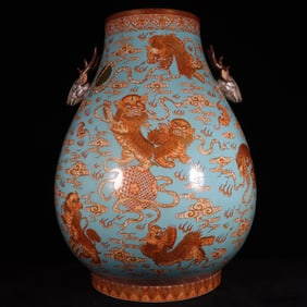Turquoise-Glazed Green Ground Iron-Red Painted Gold Auspicious Beast Pattern Animal Head Vase