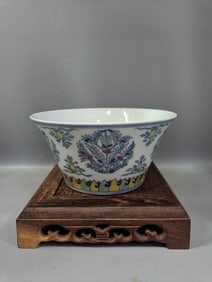Doucai Flower Pattern Bowl