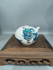 Blue and White Doucai Dragon Pattern Water Dropper