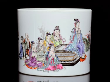 Famille-Rose Figures Pattern Brush Pot
