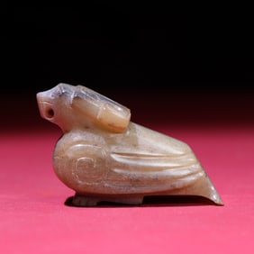 A Rare Archaic jade Bird Ornament