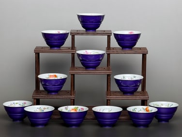 A Set of Aubergine Glaze Enamel Flower Pattern Cup