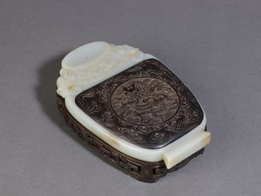 A Exquisite Hetian Jade Inkstone