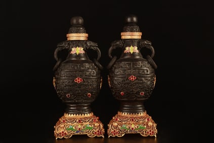 A Pair of Exquisite Gilt Bronze Inlaid Gems Lotus Pattern Double-Ears Vase