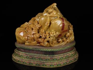 An Exquisite Tianhuang Stone Character and Story Pattern Ornament