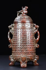 An Exquisite White Jade Double-Ears Vase