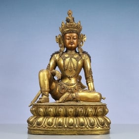 A Exquisite Gilt Bronze Statue of Avalokitesvara