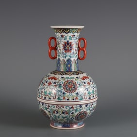 An Exquisite Doucai Lotus Pattern Double-Ears Vase