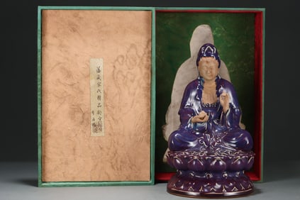 An Exquisite Jun yao Statue of Avalokitesvara