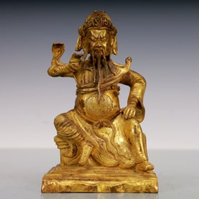 An Exquisite Gilt Bronze Guan yu