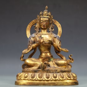 A Exquisite Gilt Bronze Statue of Amitayus