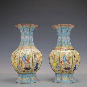 A Exquisite A pair of Coppery Enamel Lotus Pattern Flower Pattern Vase