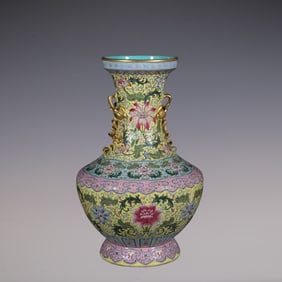 An Exquisite Enamel Lotus Pattern Double-Ears Vase