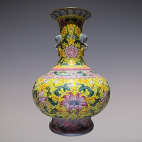 An Exquisite Enamel Lotus Pattern Double-Ears Vase