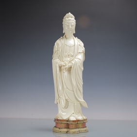 A Exquisite Ding yao Statue of Avalokitesvara Buddha statue