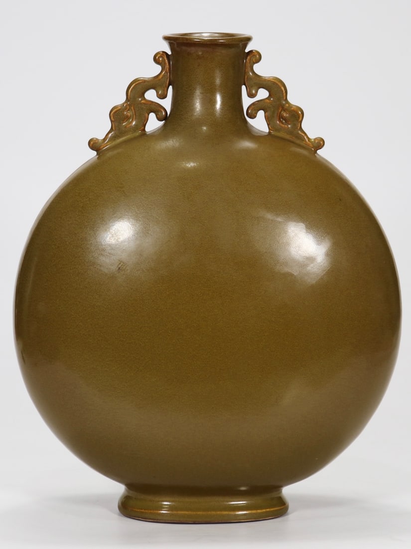 A Rare Teadust Glazed Dragon-Ears Vase