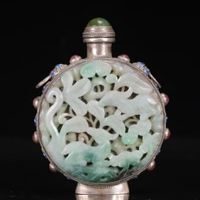 An Exquisite Silver Inlaid Jadeite Animal Pattern Snuff Bottle,Inlaid Gems