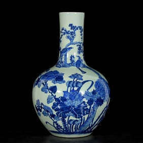 A Huge Celadon Glazed Blue and White Flower and Bird Pattern Vase