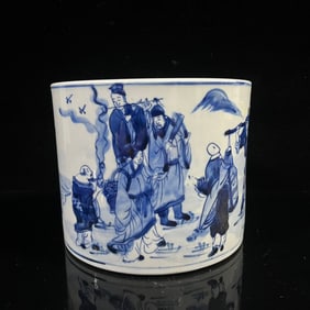 An Exquisite Blue and White Character and Story Pattern Brush Pot