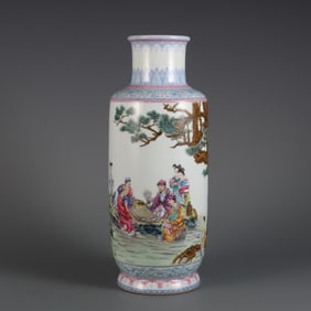 A Rare Enamel Character and Story Pattern Vase,With Poem
