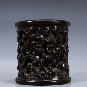 An Exquisite Zitanwood Ganoderma lucidum Pattern Brush Pot