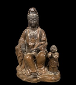 A Solemn Yellow Glazed Statue of Avalokitesvara