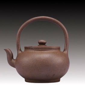 An Exquisite Purple Sands Teapot