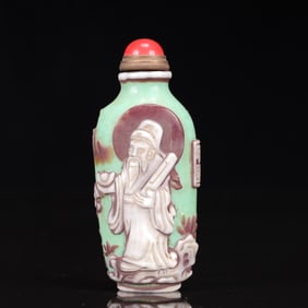 An Exquisite Glass Figure Pattern Snuff Bottle