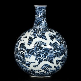 A Huge Blue and White Seawater and Dragon Pattern Vase